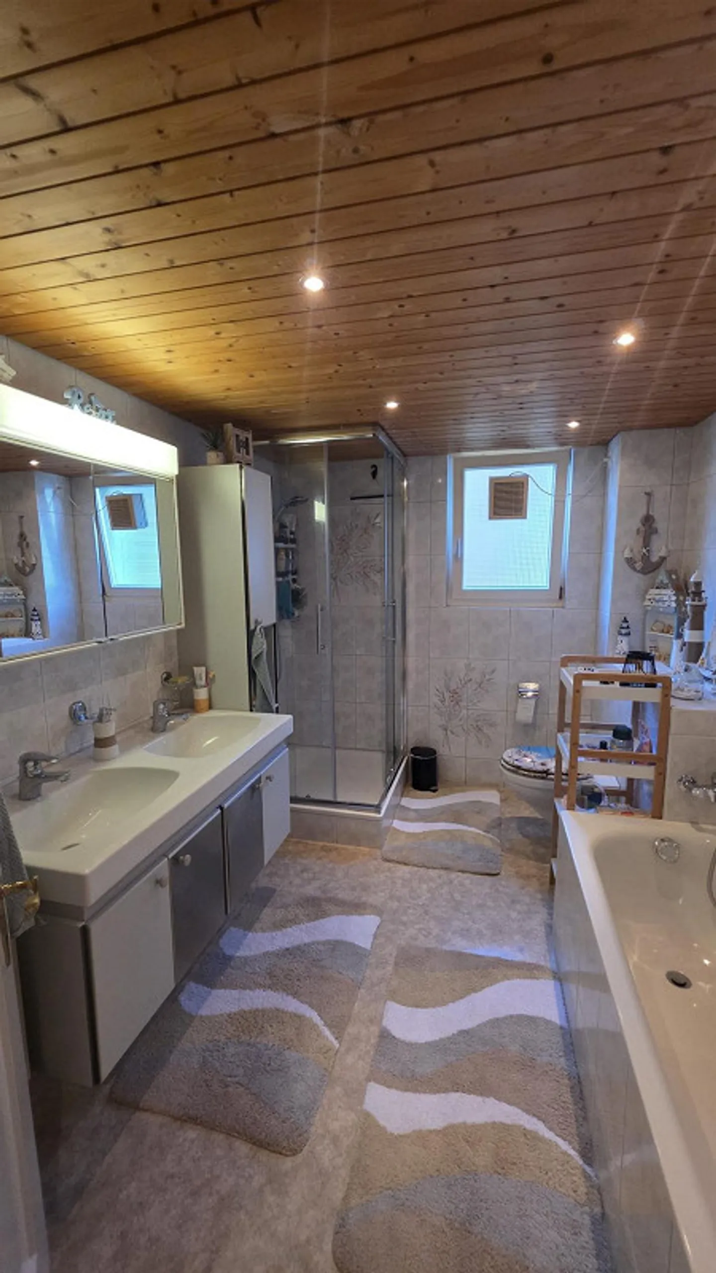 Cercasi inquilino - Splendido appartamento di 5.5 stanze con grande giardino a Bargen (SH) - Foto 4 di 11