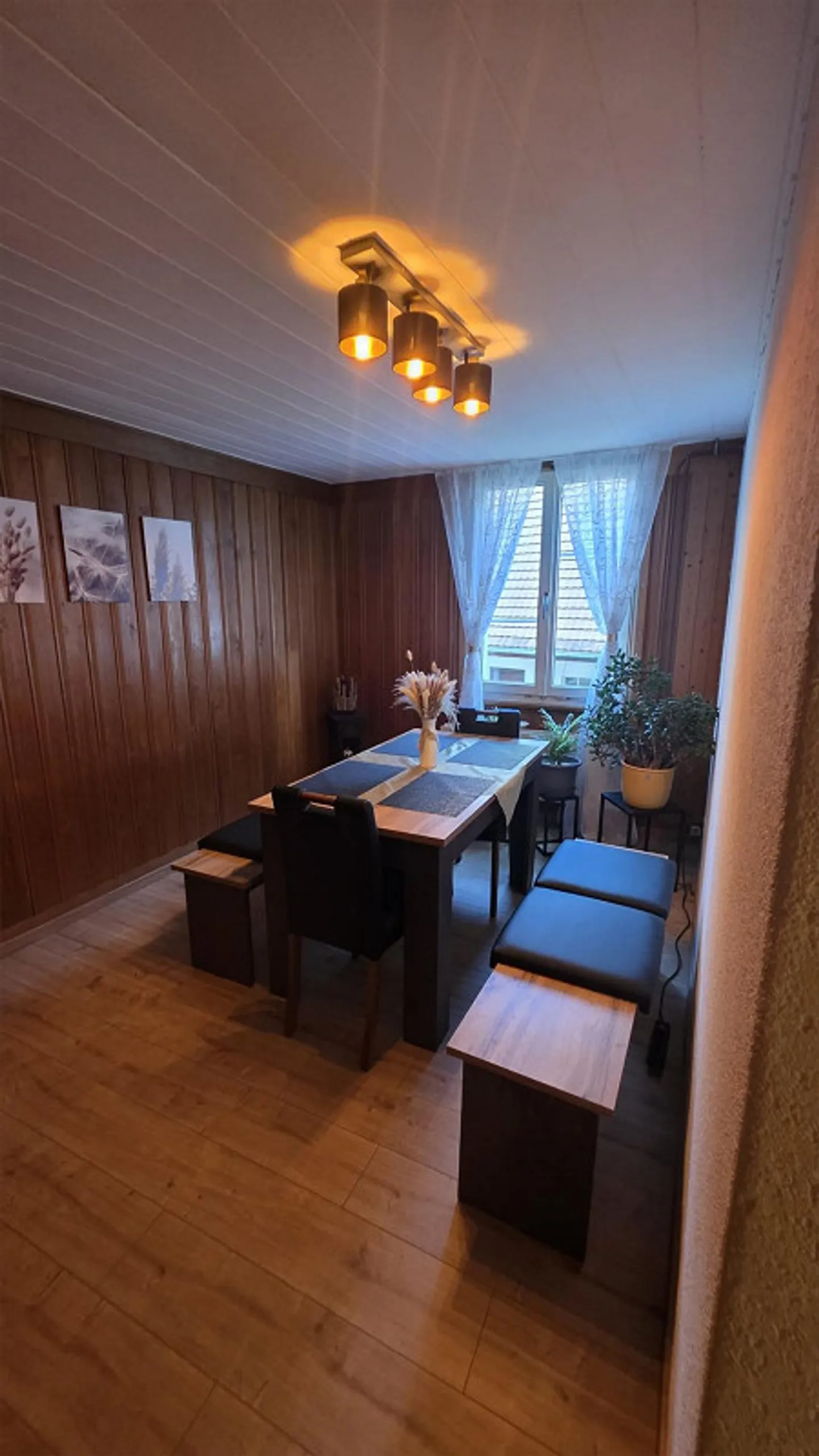 Cercasi inquilino - Splendido appartamento di 5.5 stanze con grande giardino a Bargen (SH) - Foto 5 di 11