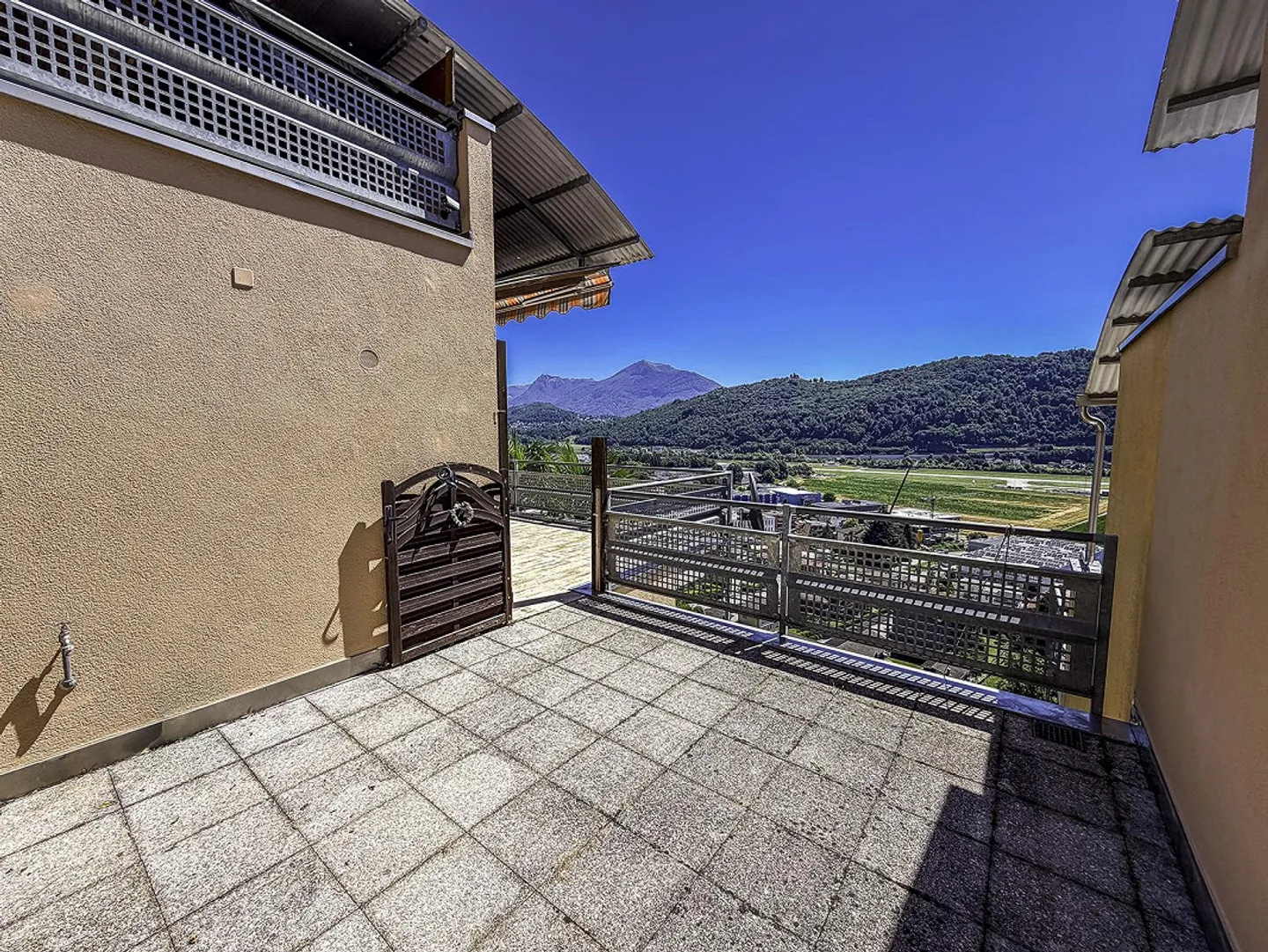 Agno - Panoramic villa with lake view - Photo 25 of 30