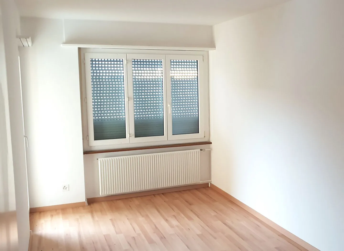 Geräumige Wohnung mit 2 Balkonen - Foto 6 von 9
