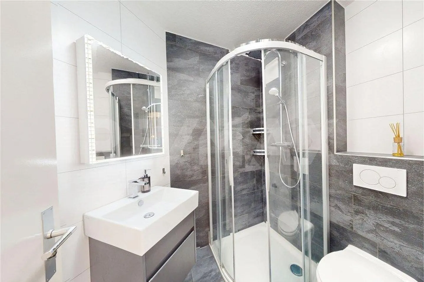Magnifique appartement en attique avec vue panoramique sur le Säntis - Photo 10 sur 13