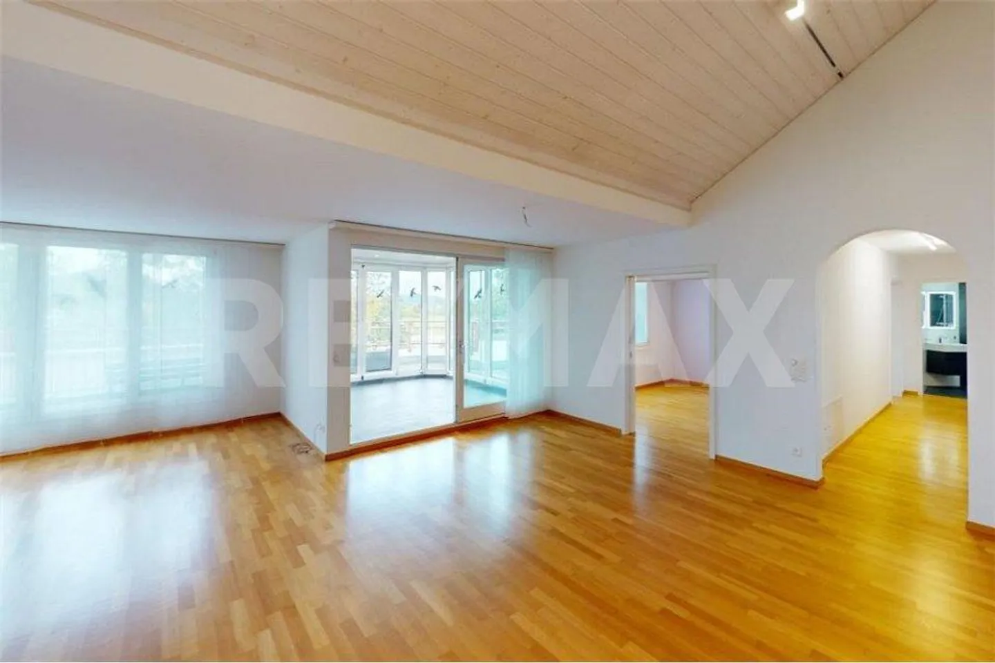 Magnifique appartement en attique avec vue panoramique sur le Säntis - Photo 2 sur 13