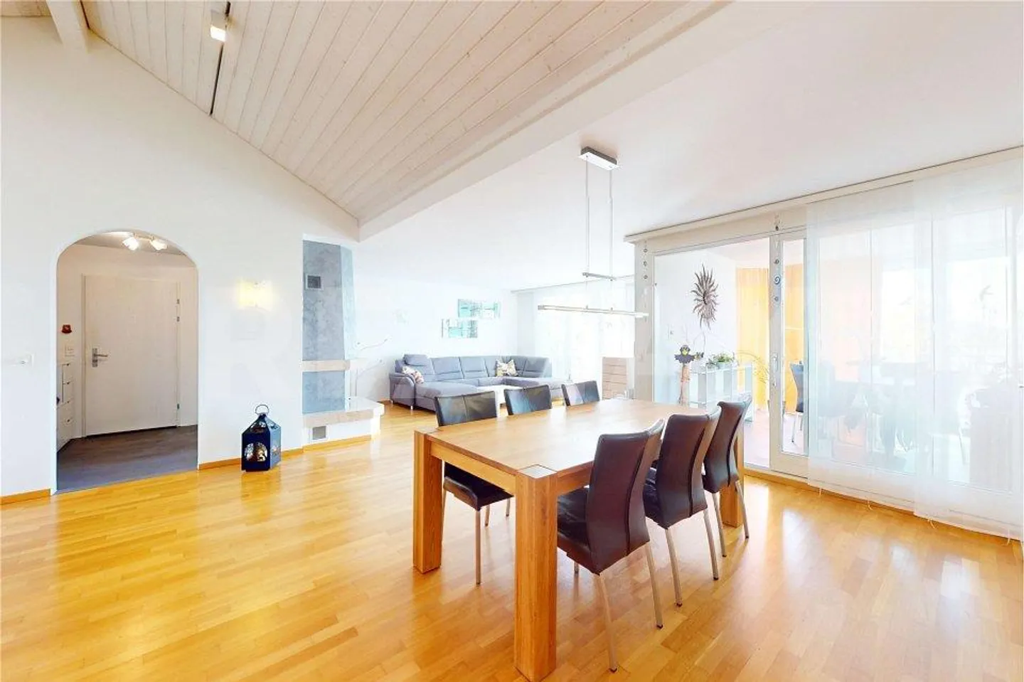 Magnifique appartement en attique avec vue panoramique sur le Säntis - Photo 3 sur 13