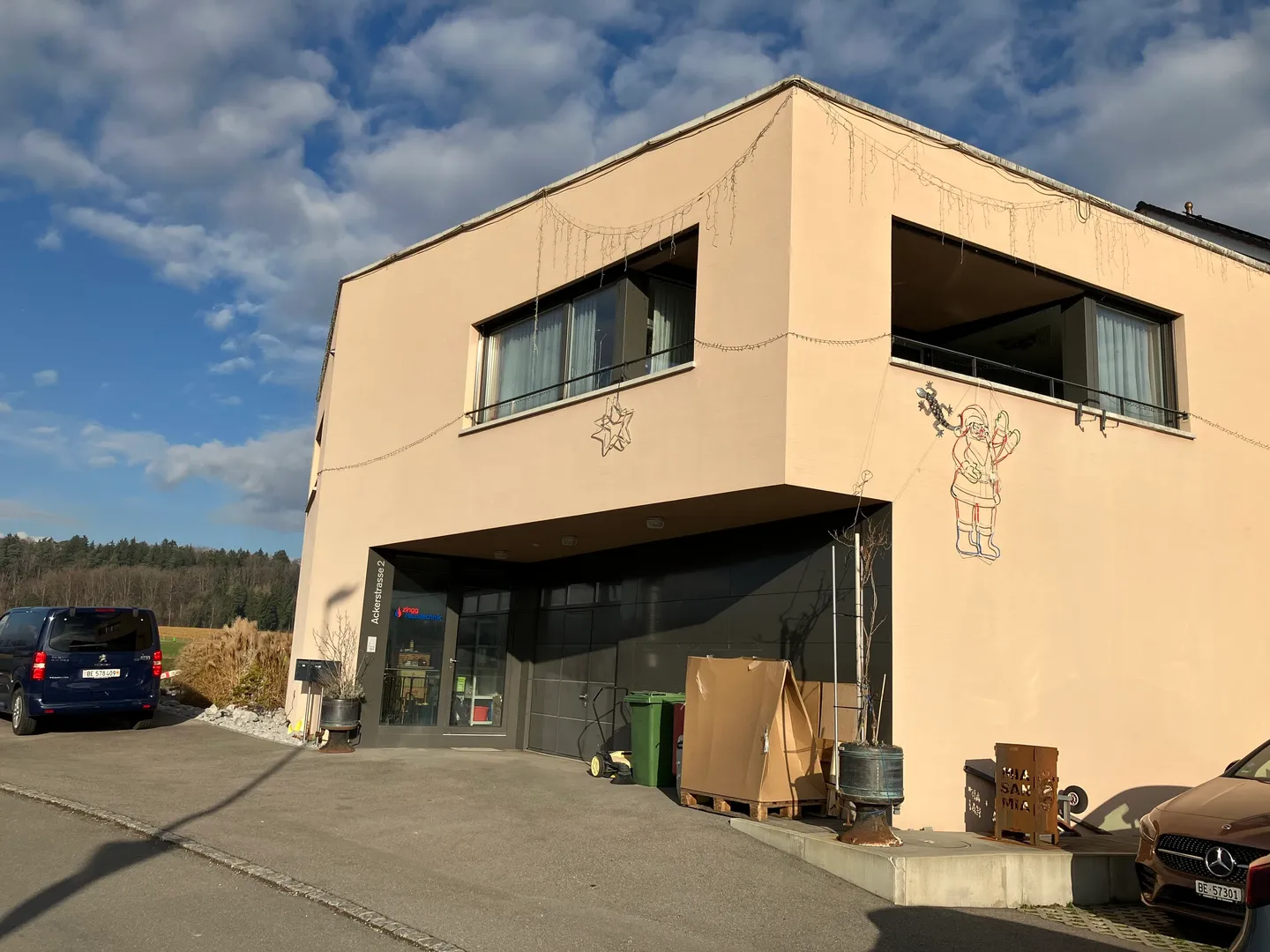 Vielseitiger Gewerberaum - Foto 1 von 2