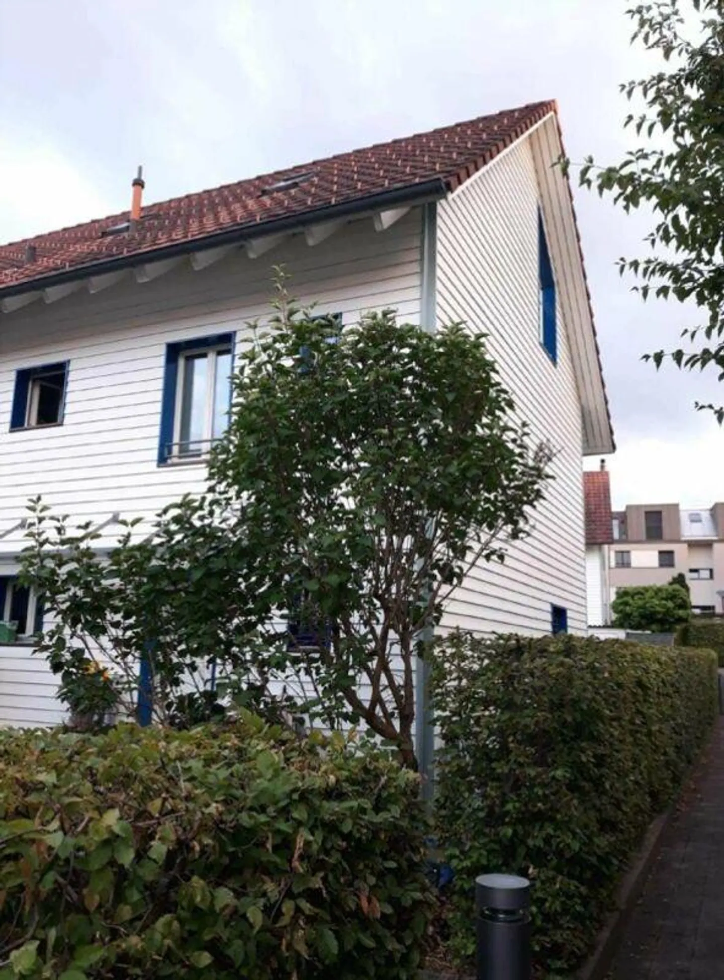 Your Home for Comfort - Corner House in Dietlikon - Photo 2 of 4