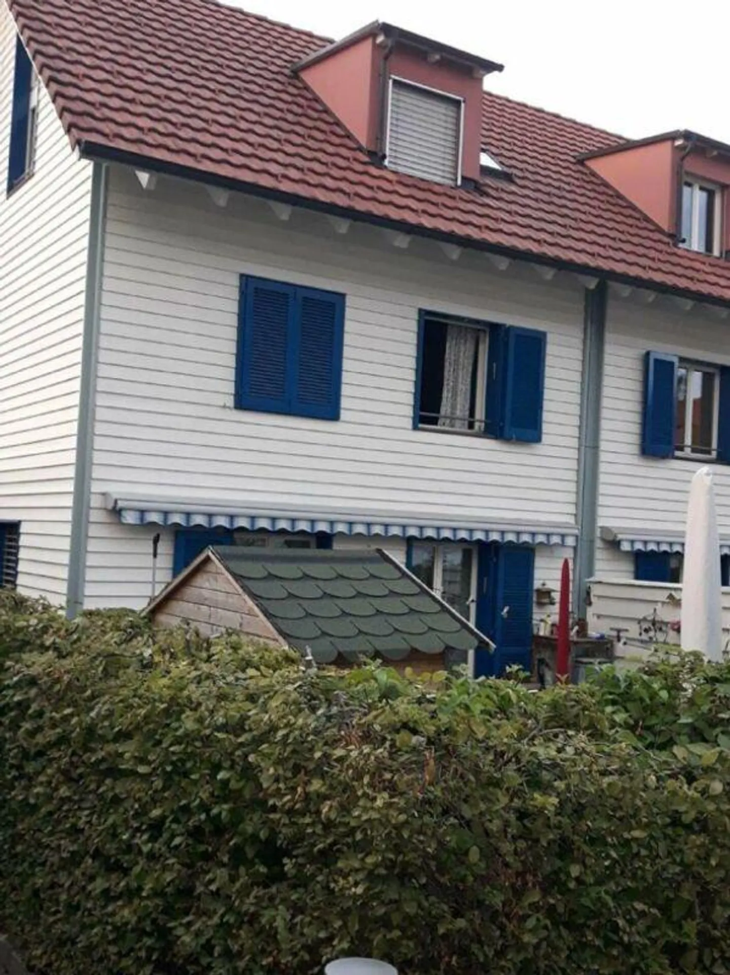 Your Home for Comfort - Corner House in Dietlikon - Photo 1 of 4