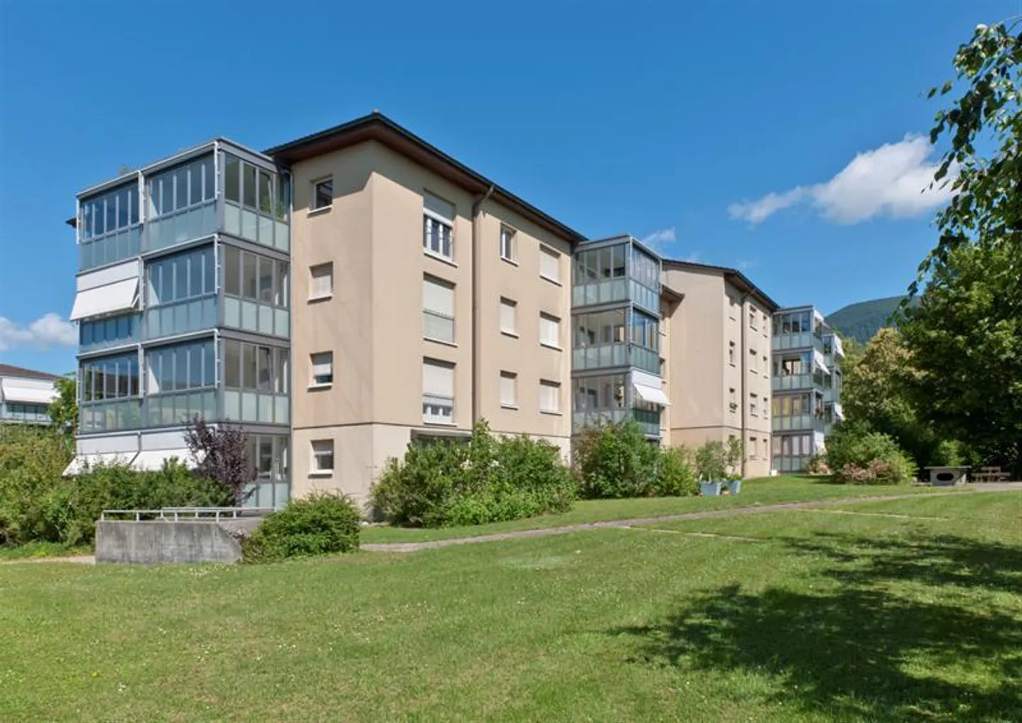 Geräumige Wohnung in Solothurn - Foto 1 von 8