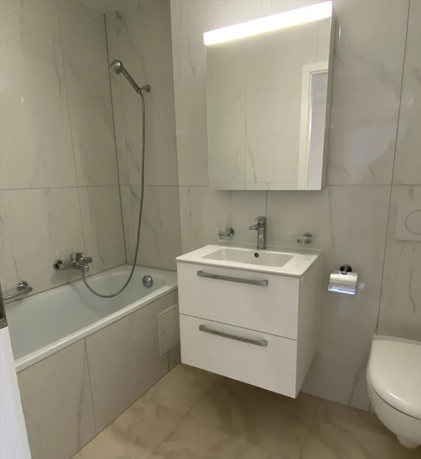 Magnifique appartement de 3.0 pièces près du lac à Neuchâtel - Photo 4 sur 5