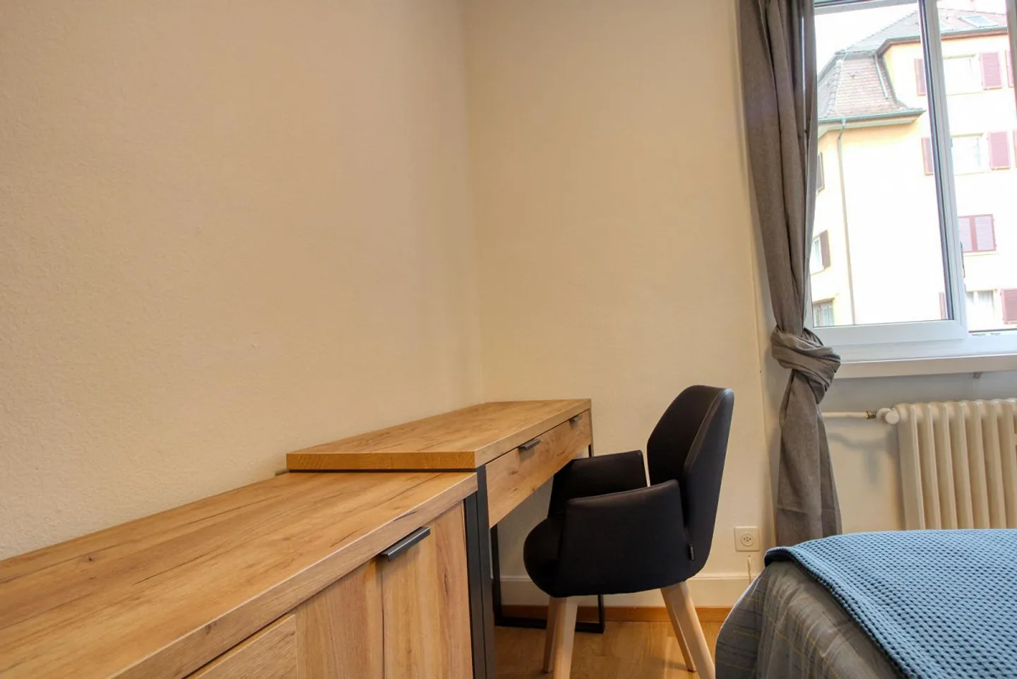 Furnished Room Near Klusplatz - Photo 5 of 10
