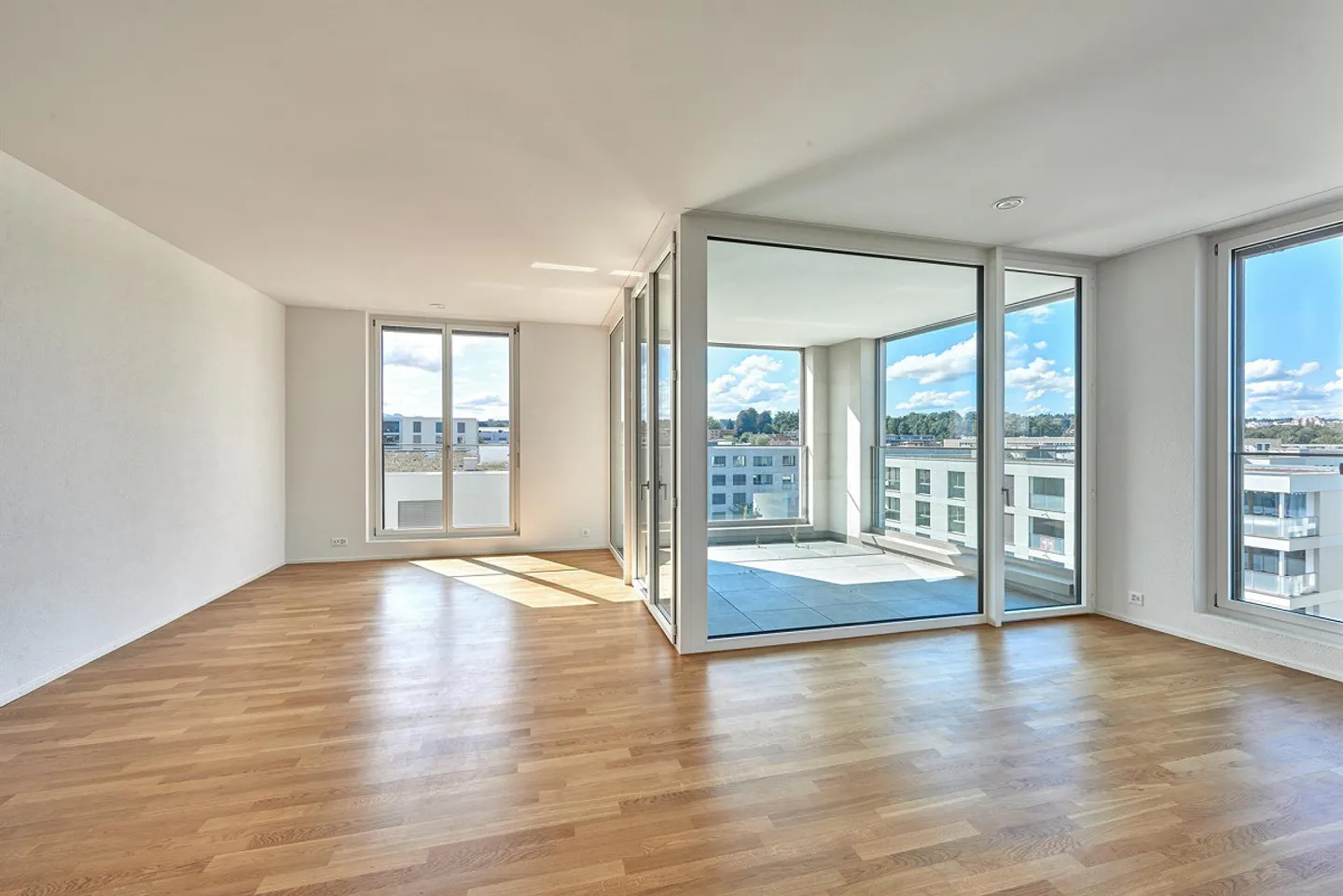 Appartamento 2.5 camere affascinante - Foto 3 di 6