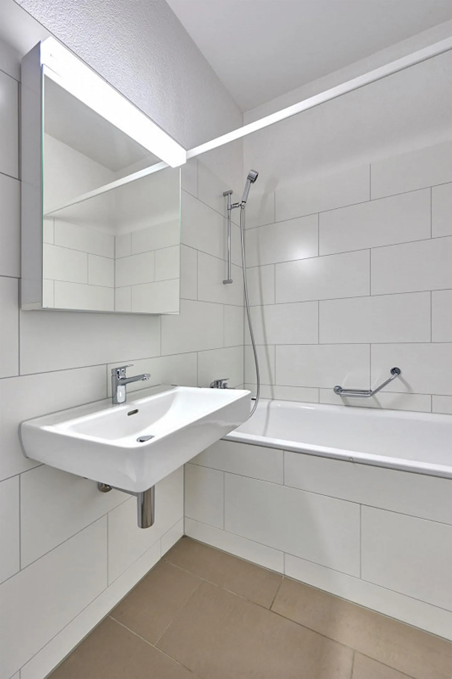 Appartamento 2.5 camere affascinante - Foto 6 di 6