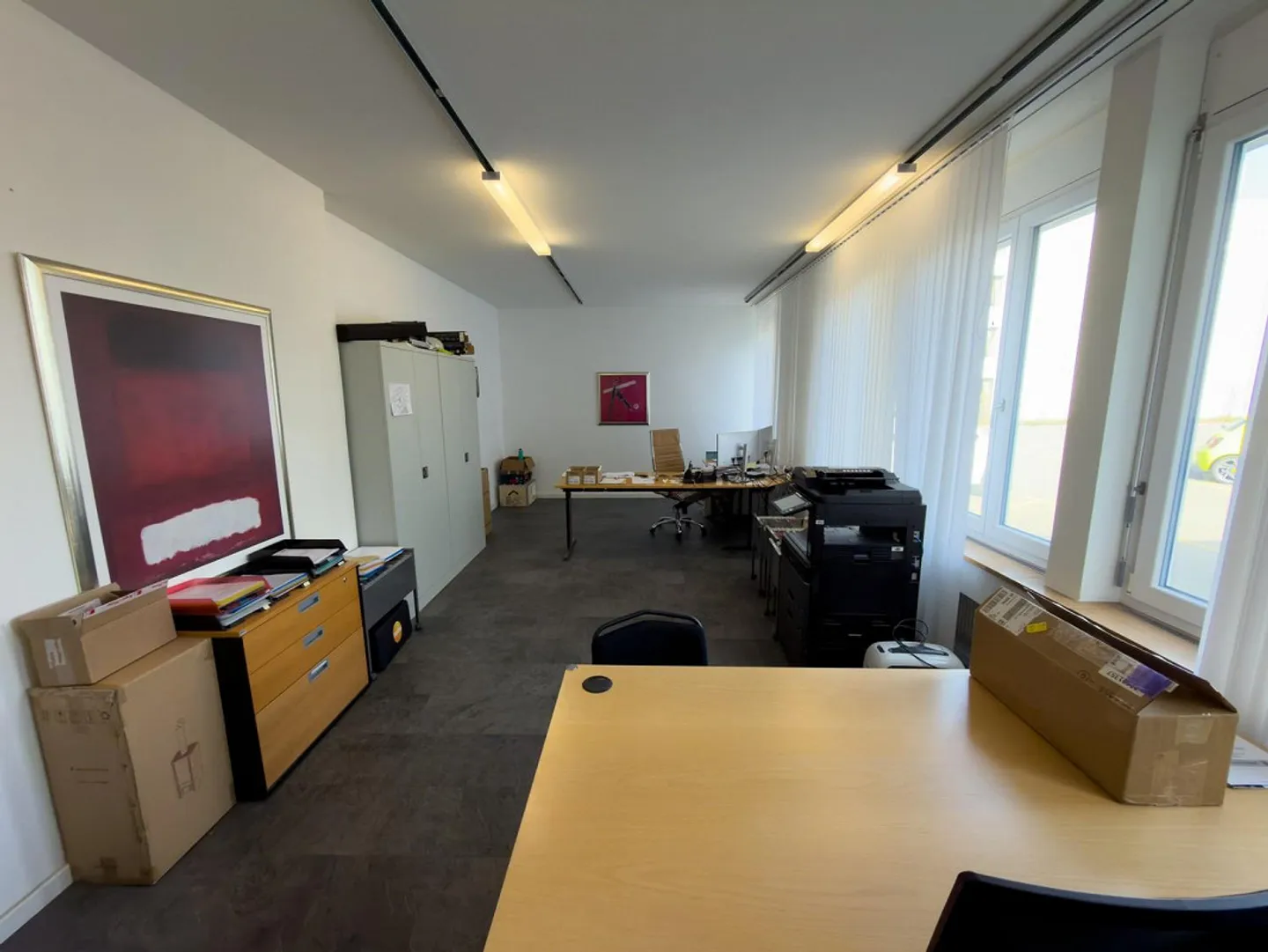 Centrally Located Office in Lachen SZ! - Photo 2 of 3
