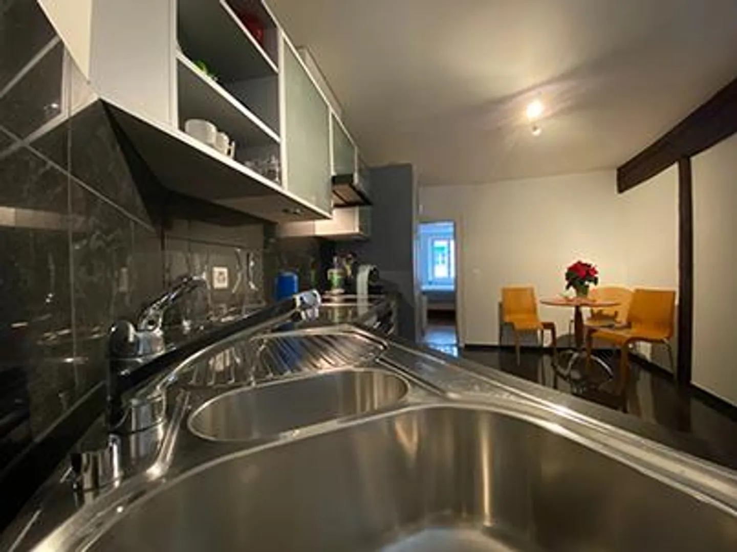 «Best of Basel's locations - WEEKLY RENTALS from chf 875» - Photo 6 of 10