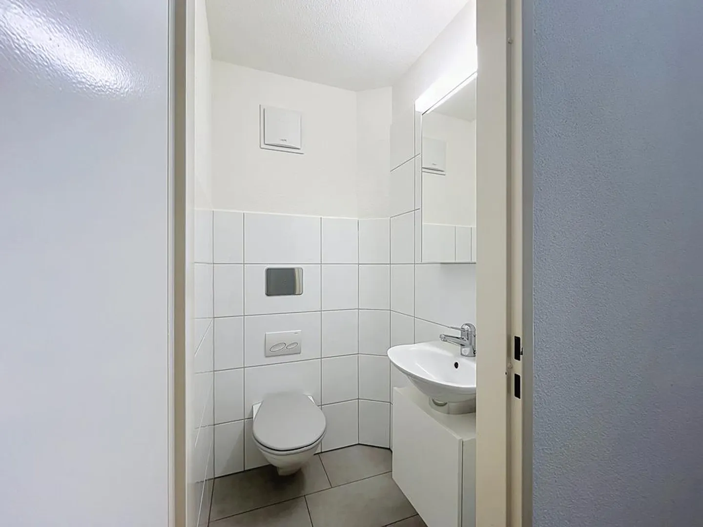 Attraktive und helle 3.5-Zimmerwohnung in Winterthur Seen - Foto 8 di 11
