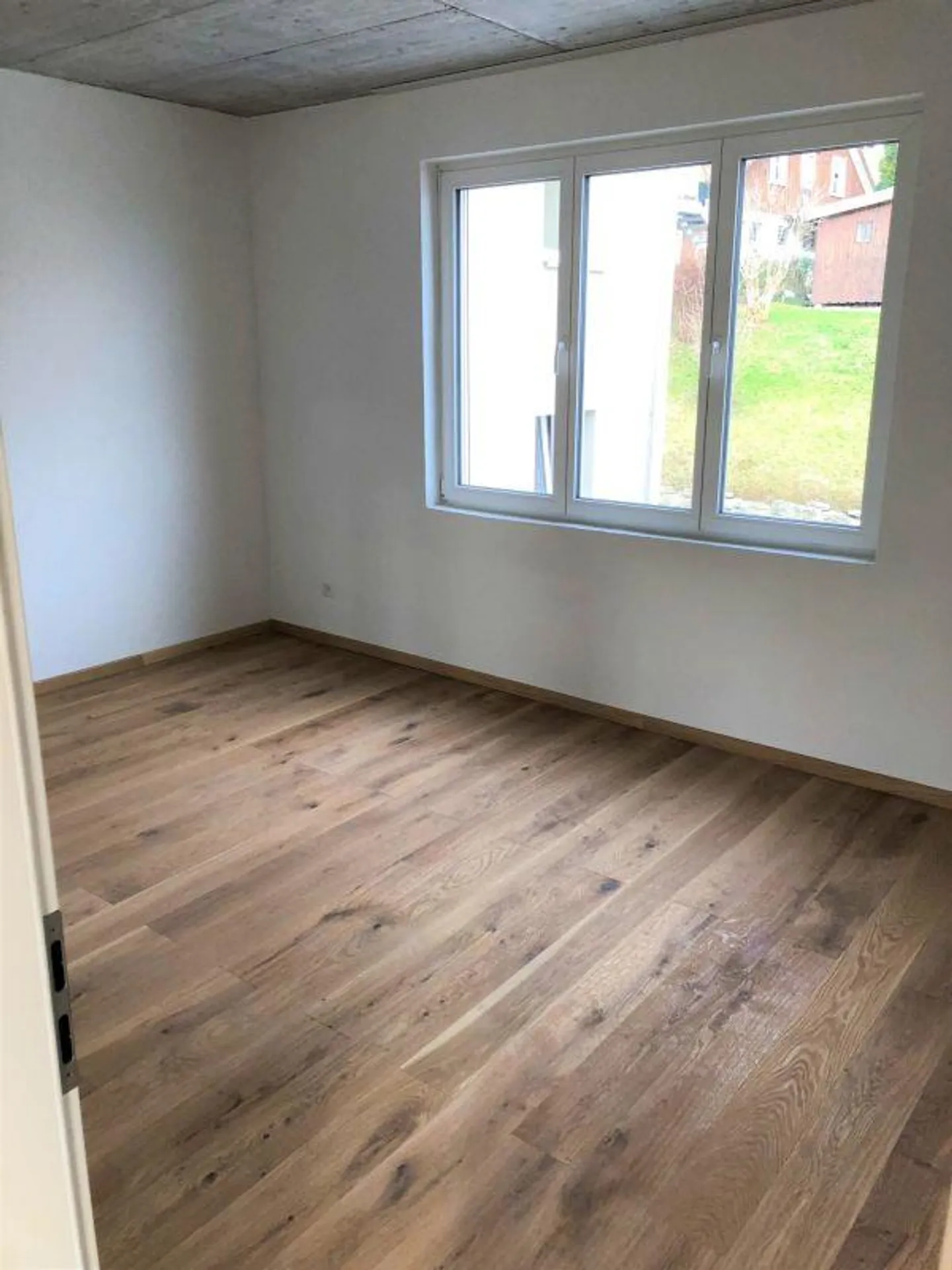 Beautiful and bright 3.5 room apartment for rent - Photo 5 of 6