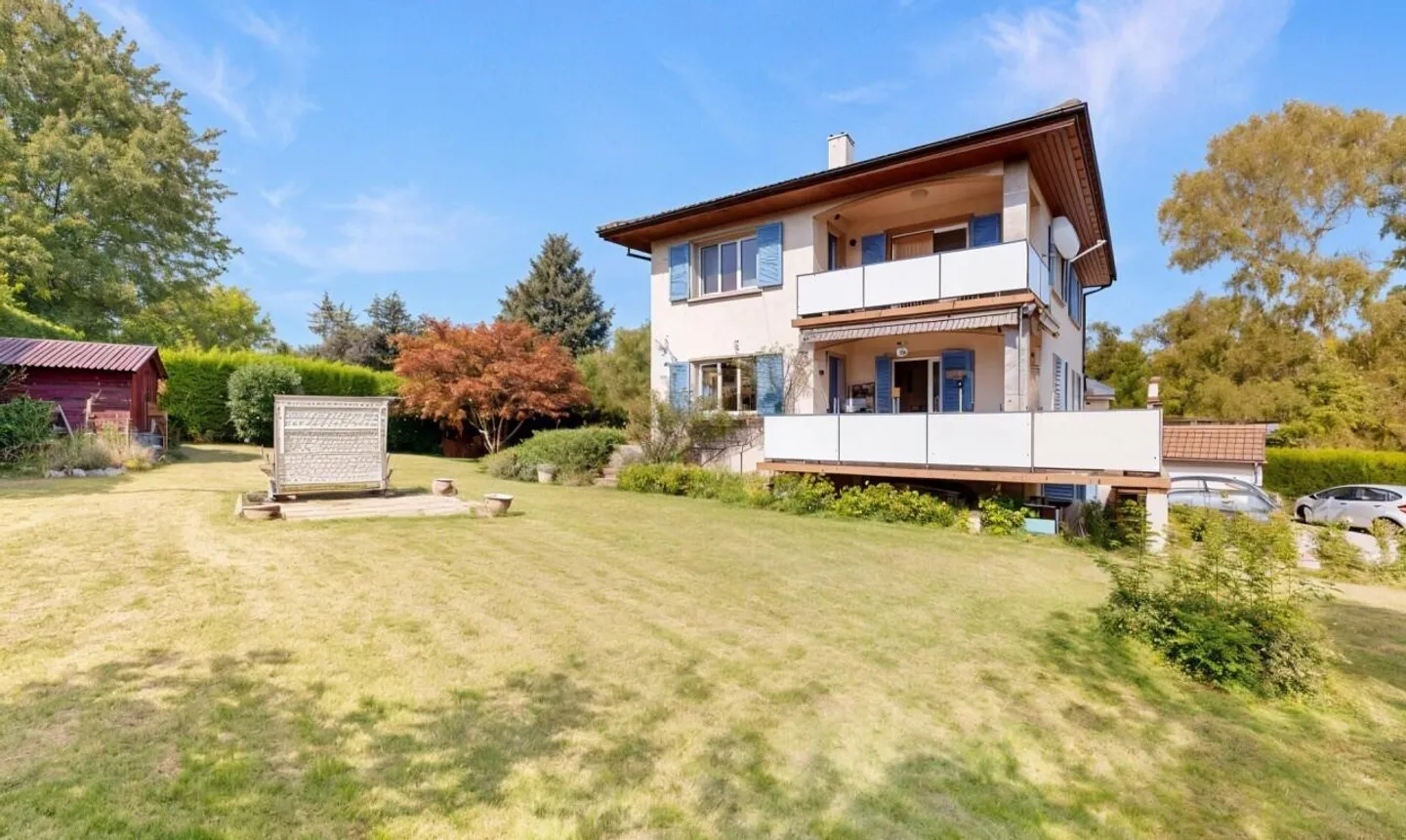 Casa di villaggio versatile - Foto 1 di 11