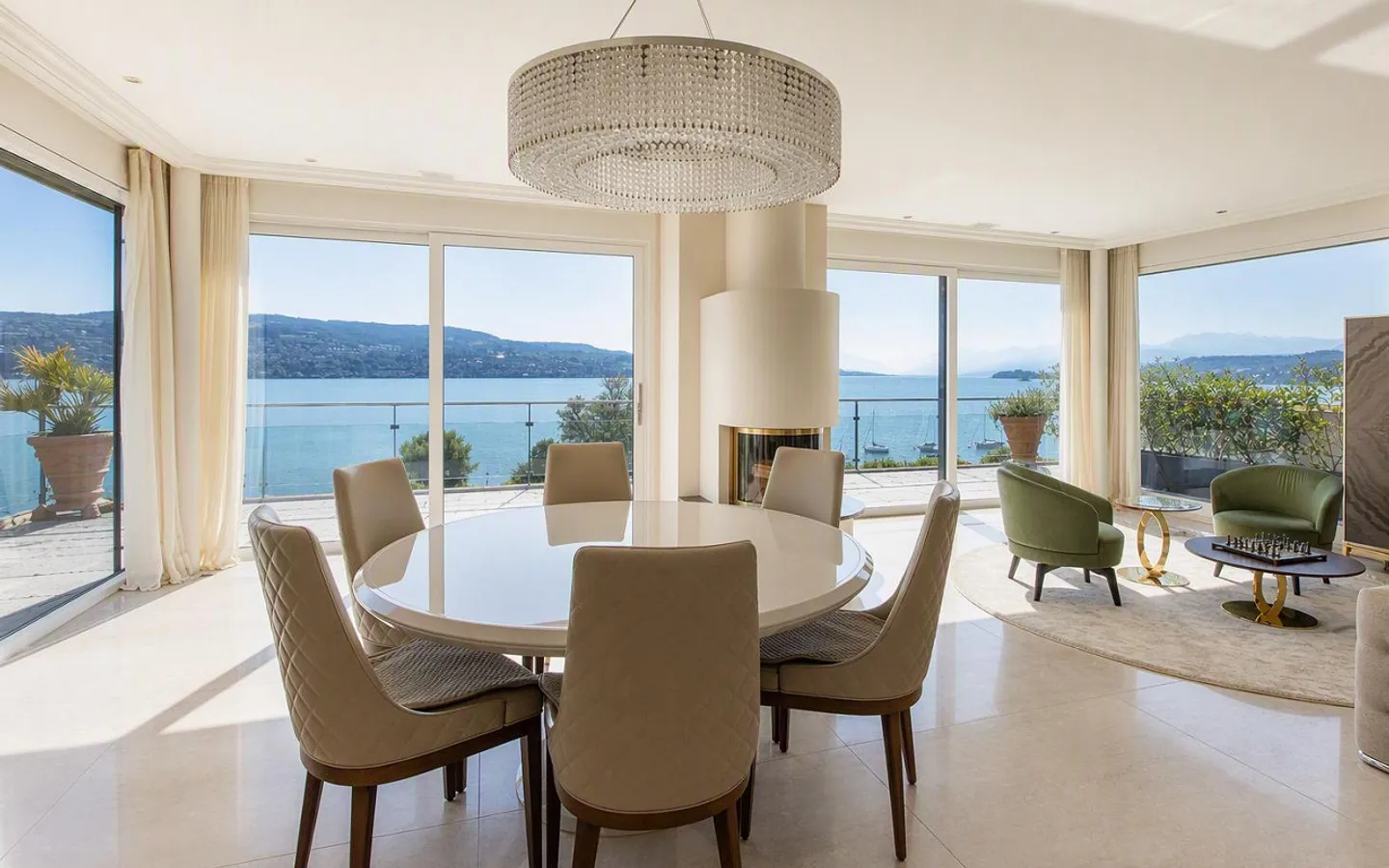 Appartamento duplex penthouse di 5½ stanze a Oberrieden - Foto 1 di 6
