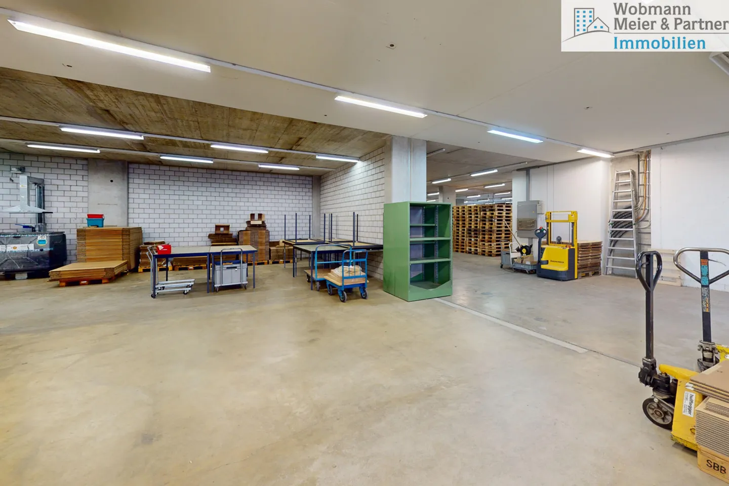 Vielseitige Gewerbeflächen in Dübendorf - Foto 7 von 14