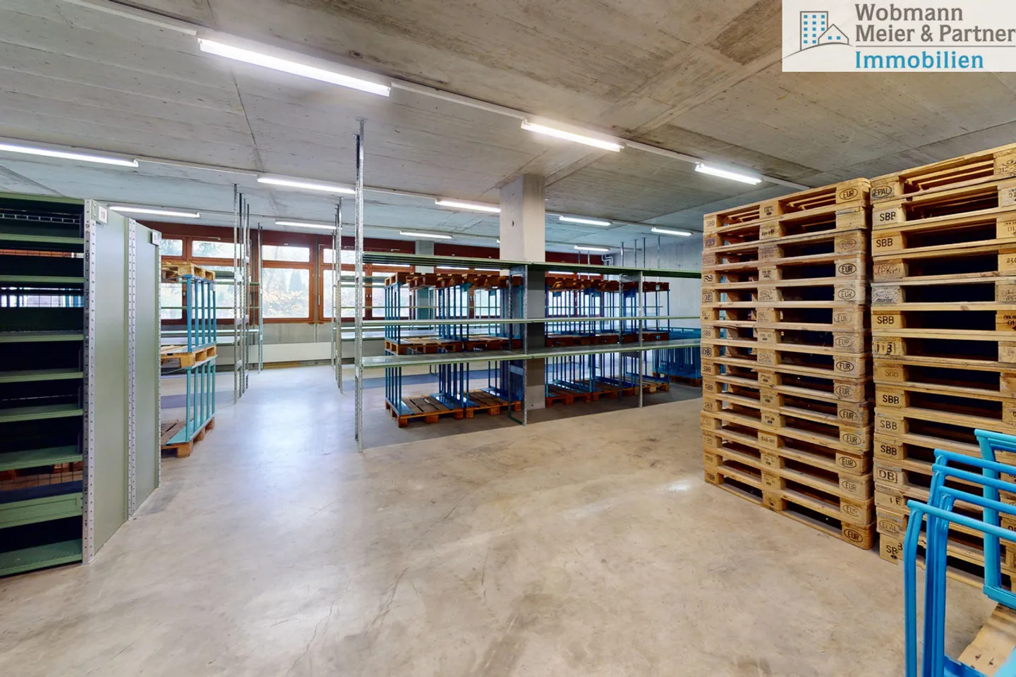 Vielseitige Gewerbeflächen in Dübendorf - Foto 8 von 14