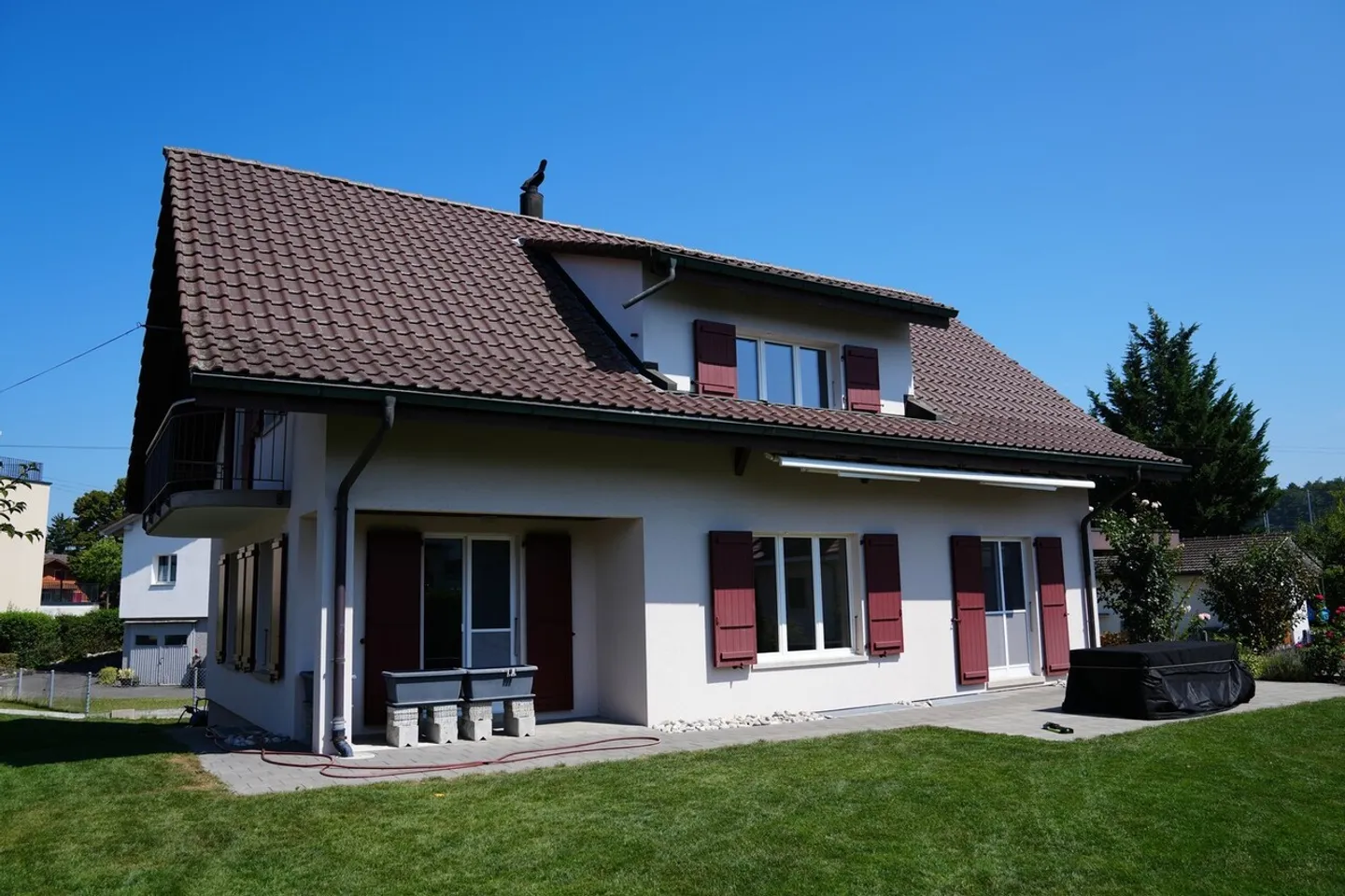 Casa unifamiliare rurale di 6,5 stanze a 170 m² - Foto 2 di 13