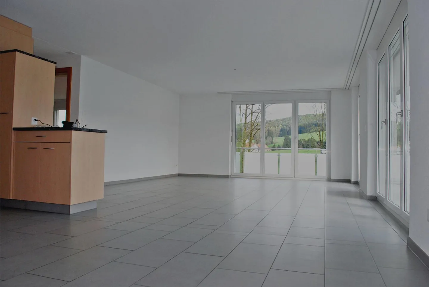 Appartement moderne et lumineux de 4,5 pièces - Photo 6 sur 18