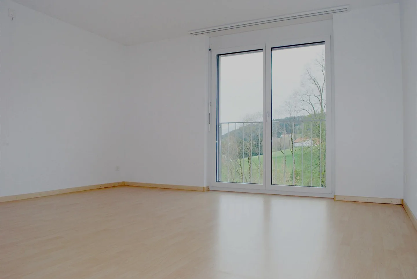 Appartement moderne et lumineux de 4,5 pièces - Photo 10 sur 18