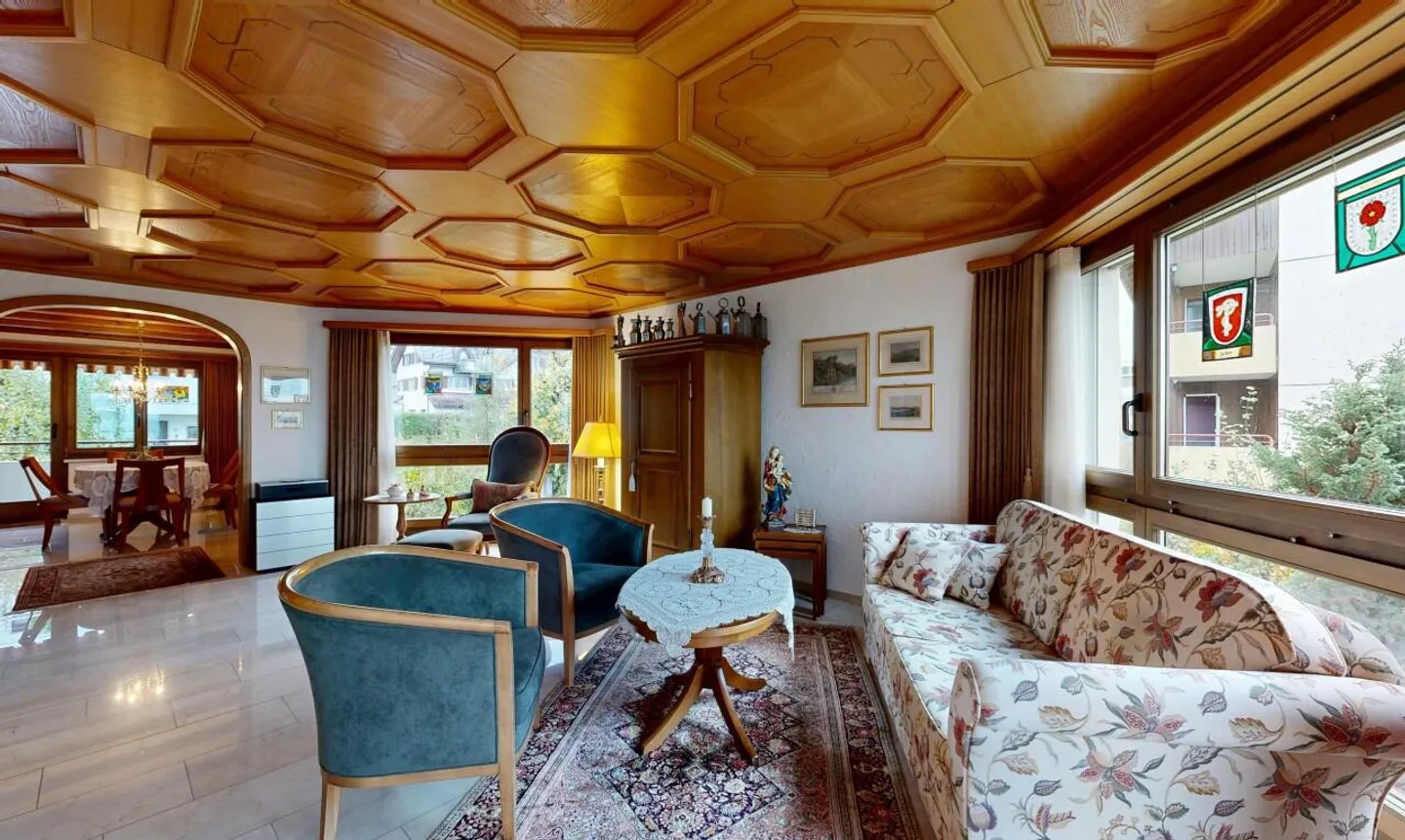 Charming Apartment with Lake View - Photo 1 of 11