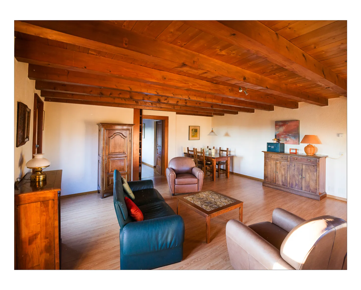 IN VENDITA molto bel appartamento di 3,5 locali con una superficie di circa 99 m2 - Foto 5 di 16