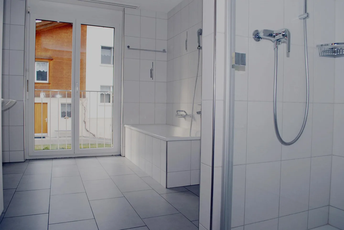 Appartement moderne et lumineux de 4,5 pièces - Photo 14 sur 18