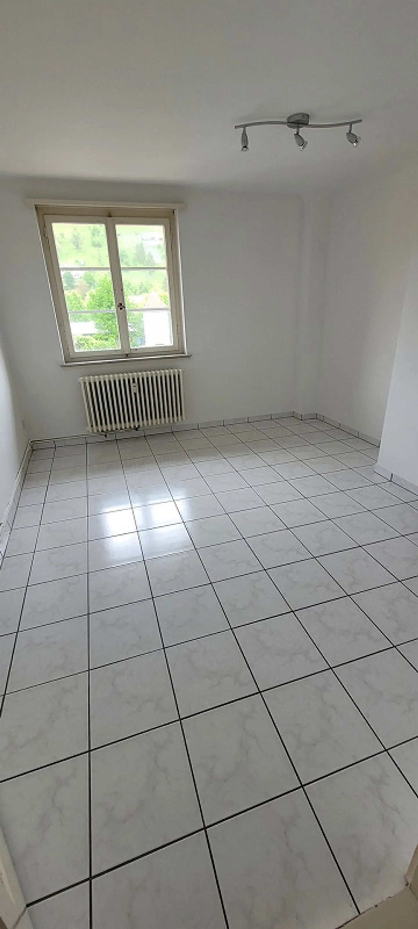 2 Room Apartment with Living Kitchen - Photo 3 of 6