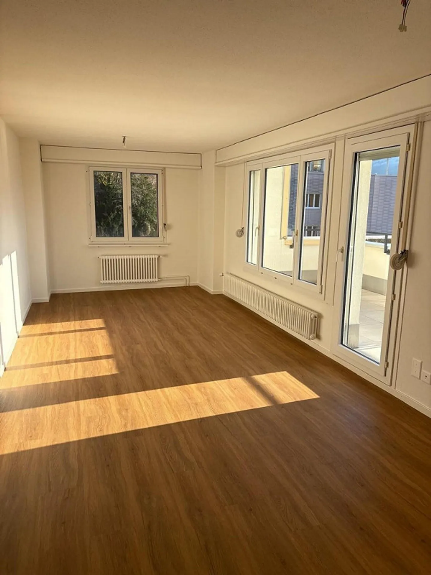 Modern sanierte 3-Zimmerwohnung mit Seesicht an ruhiger Lage - Foto 2 von 10