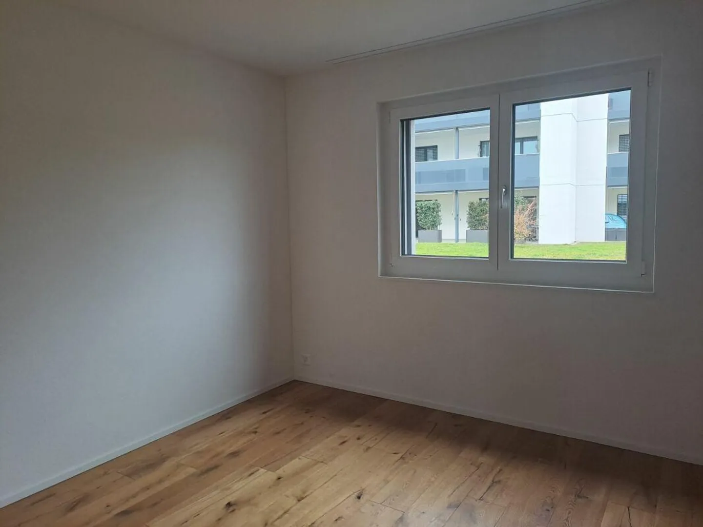 Geräumige 4.5 Zimmerwohnung - Foto 8 von 8