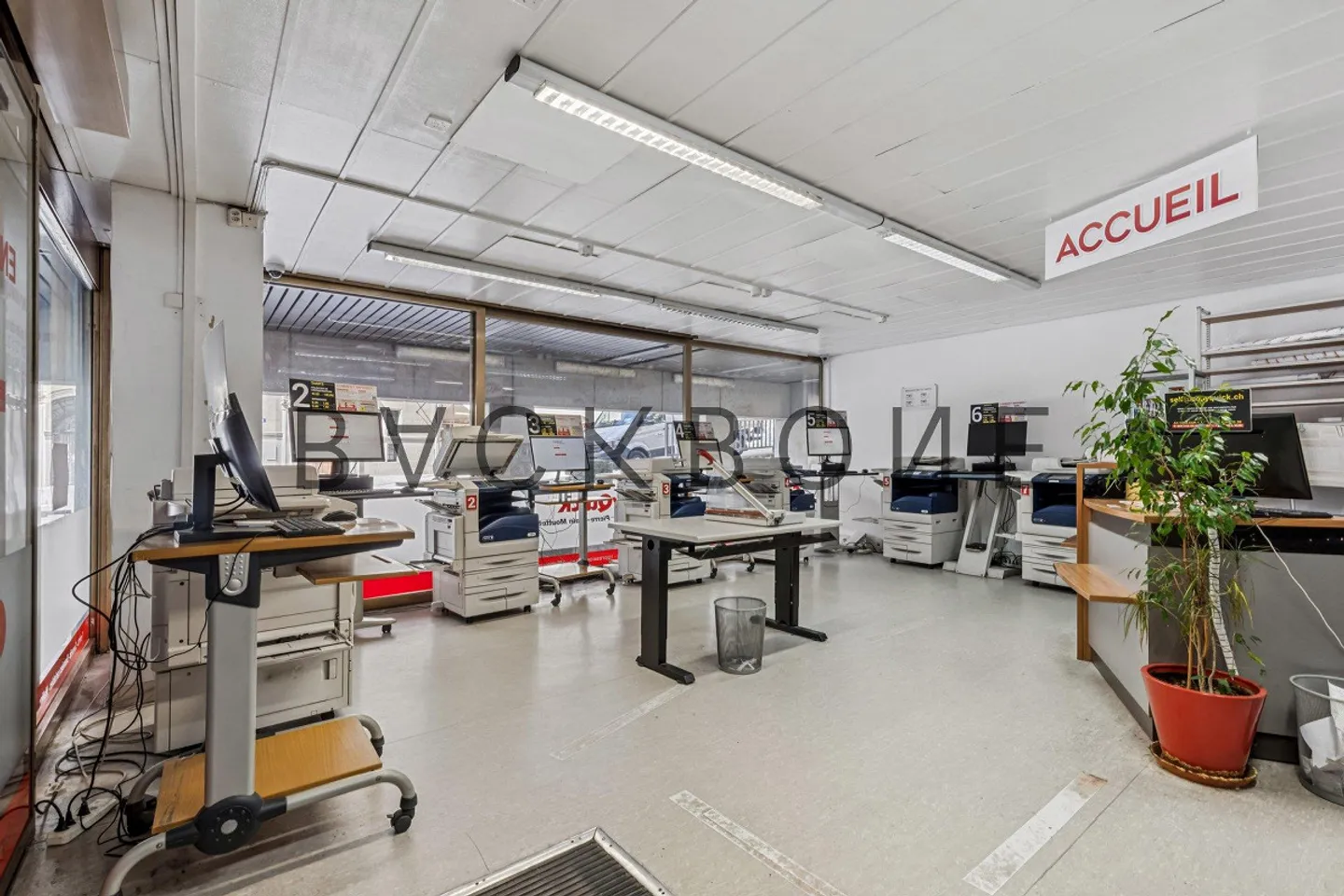 Espace Commercial de Prime à Louer - Photo 4 sur 5