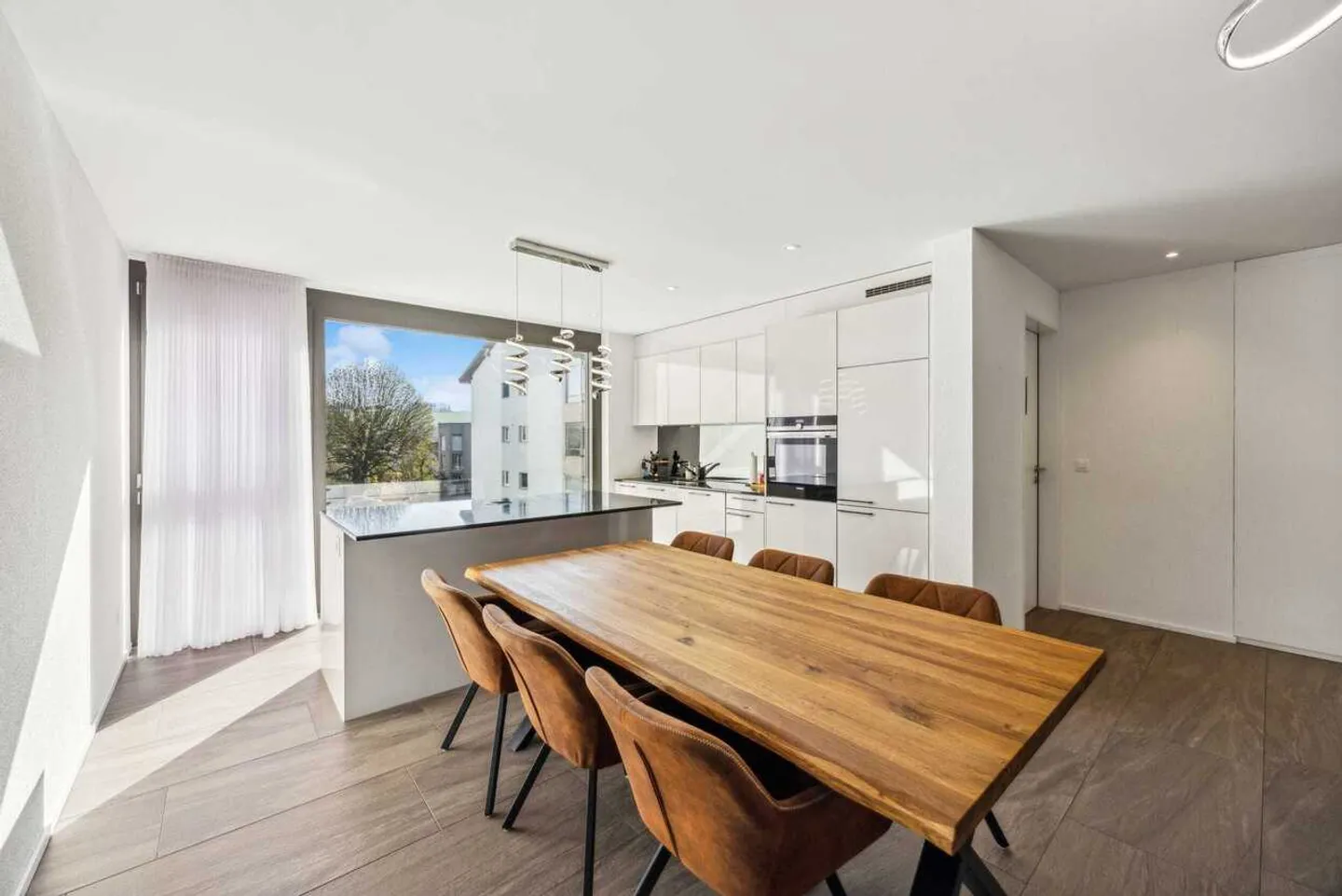 Appartamento moderno con giardino a Menziken - Foto 3 di 13