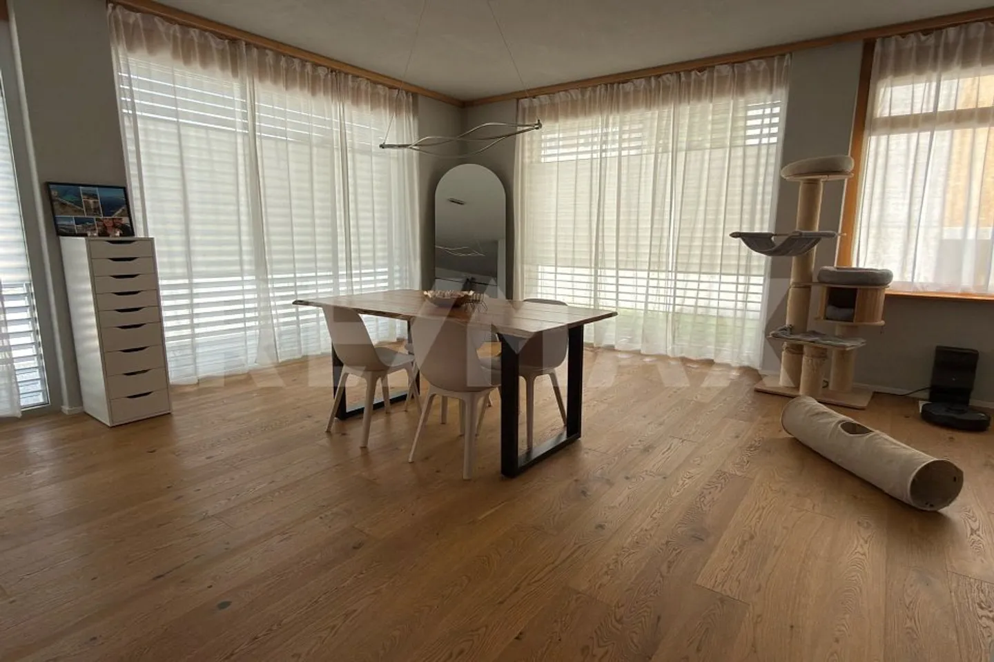 Modern, loft-like 2.5-room apartment in the center of Küblis - Photo 6 of 7