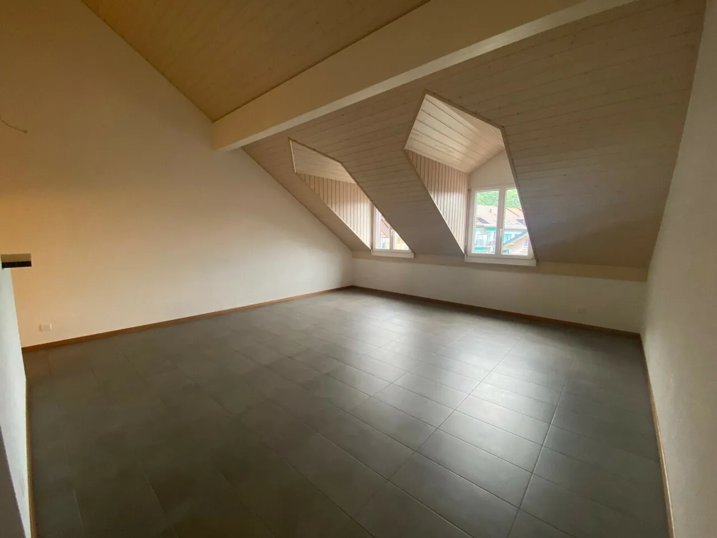 Charmante 3.5-Zimmer Wohnung - Foto 1 von 7