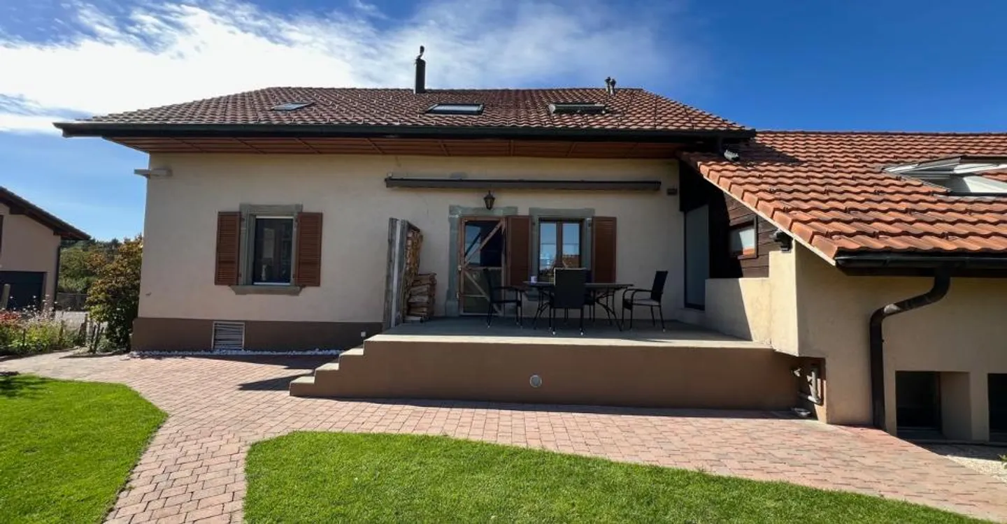 6.5-room villa, large garden, swimming pool,... - Photo 12 of 12