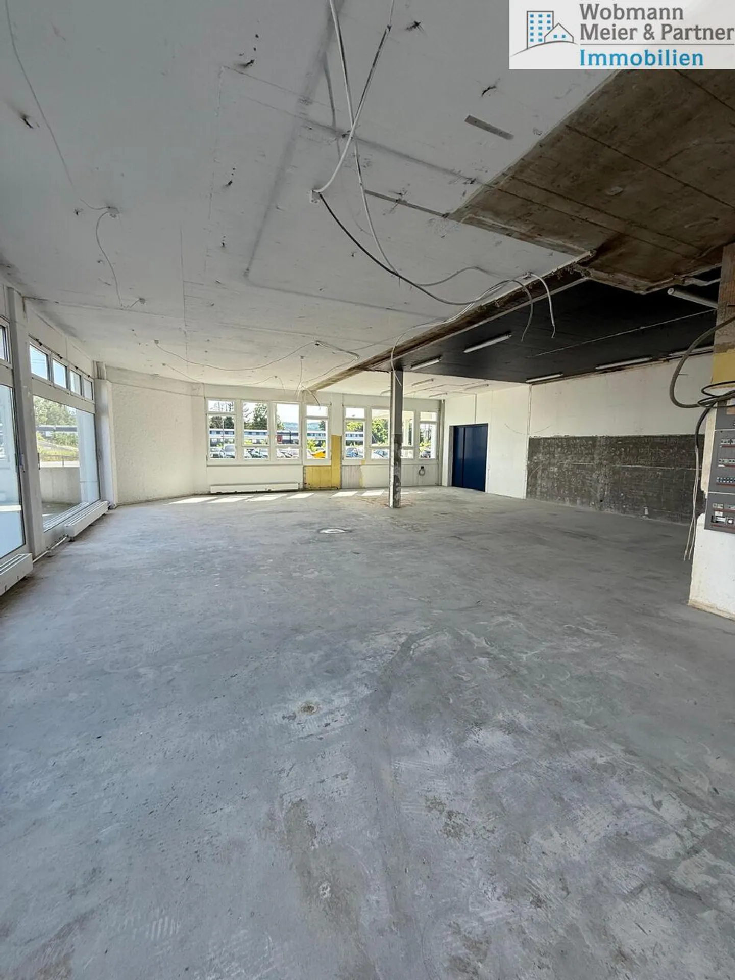 Flexible ground floor space for storage, retail, practice or showroom - Photo 6 of 6