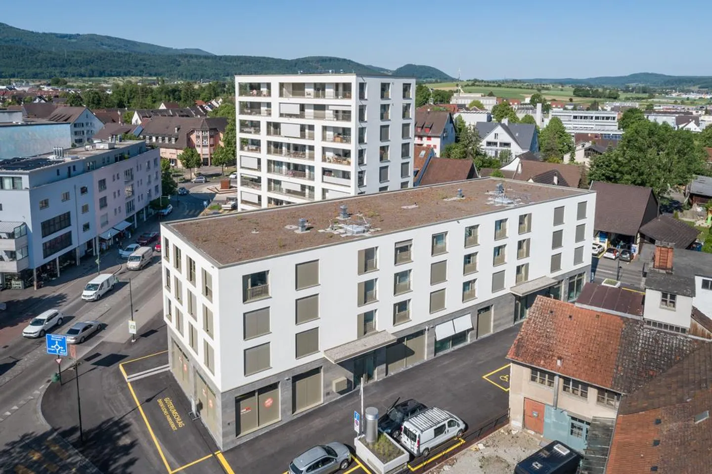 Modernes Apartment mit Balkonblick - Foto 1 von 7