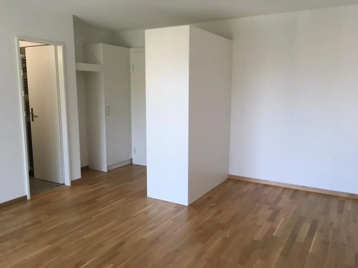 Appartamento singolo centrale con patio - Foto 4 di 5