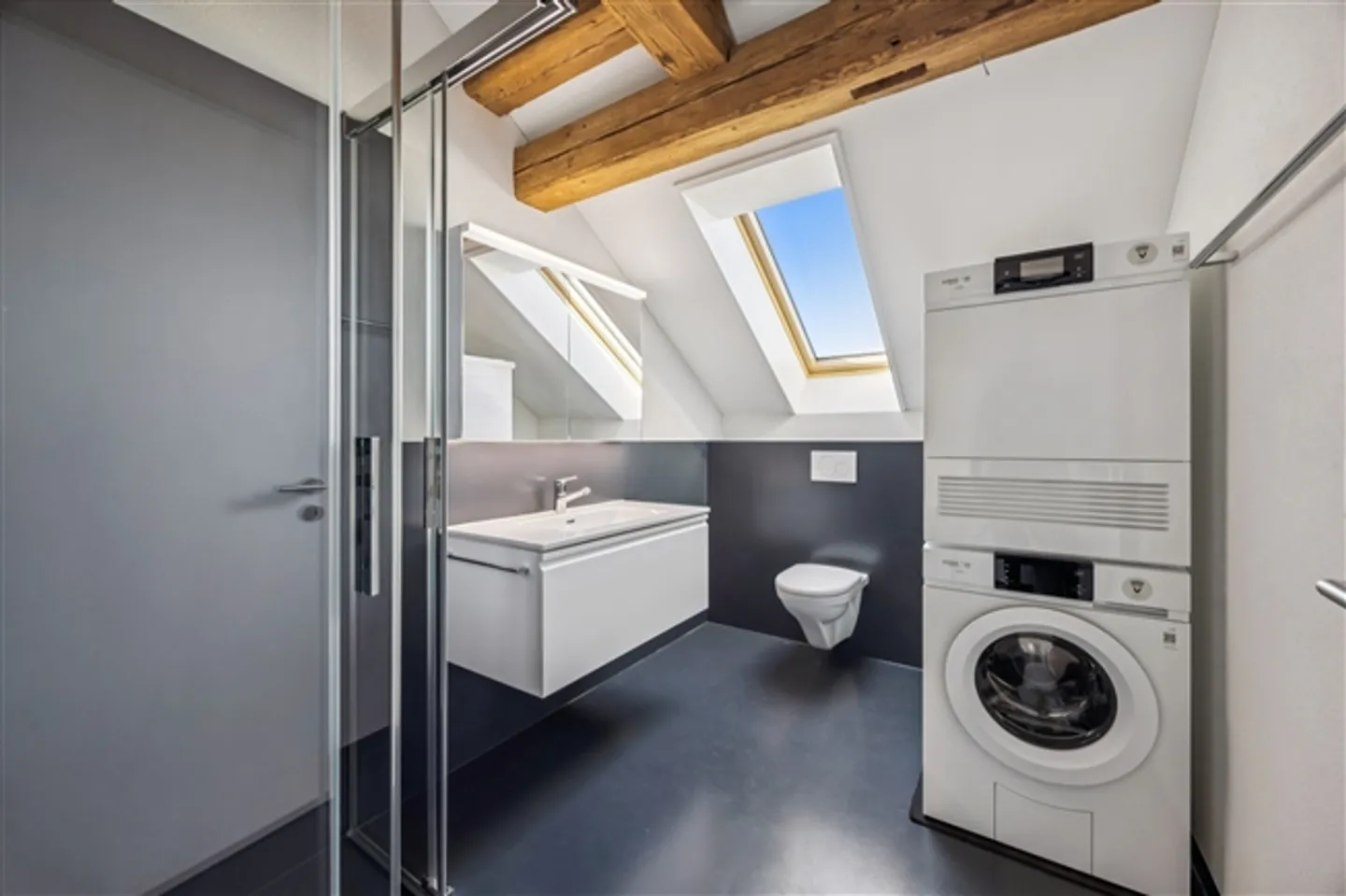 Exclusive 5.5-room penthouse with charm - Photo 11 of 13