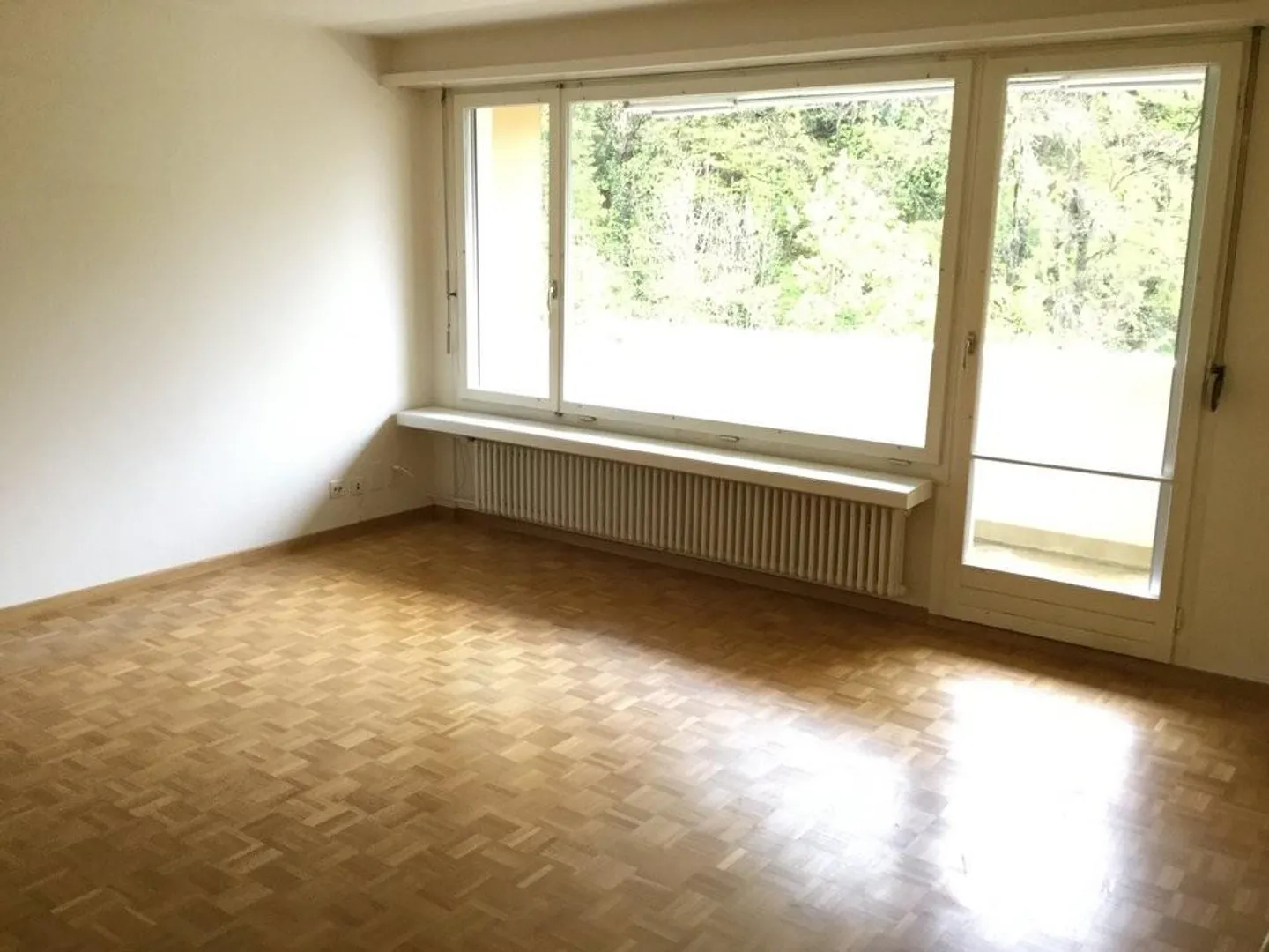 Vivere in una posizione tranquilla ad Adliswil - limitato fino al 30.09.2027 - Foto 2 di 6