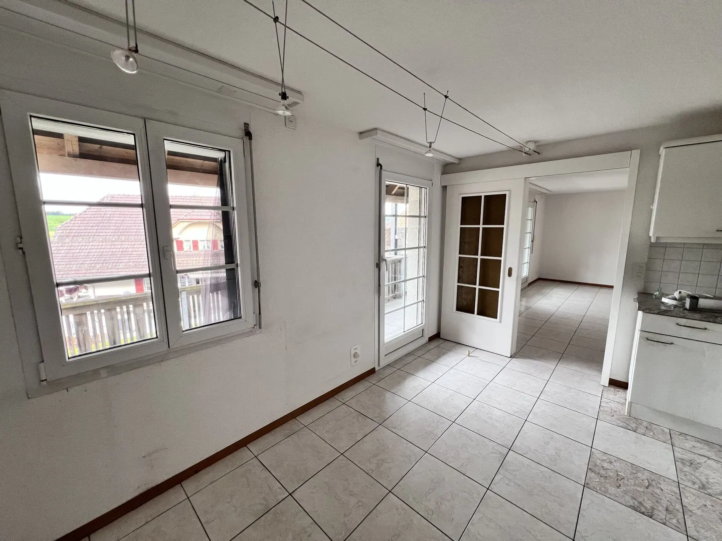 Vivere spazioso (4.5 stanze) nel centro di Gondiswil - Foto 5 di 11