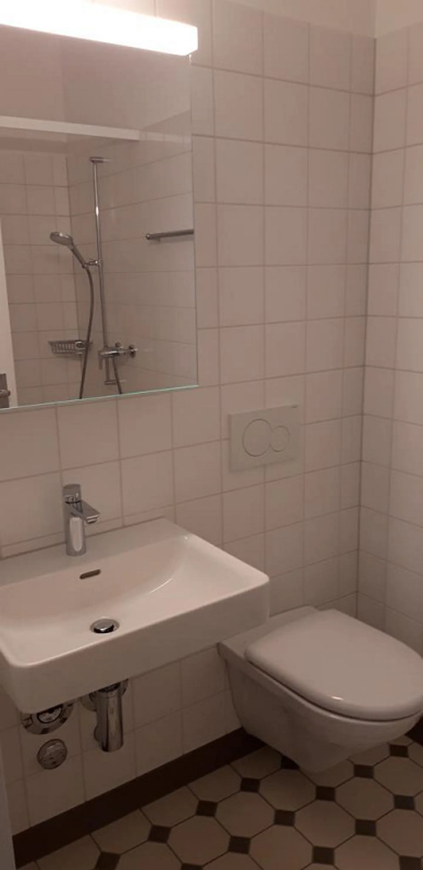 Renovated 1-room apartment with balcony - Photo 4 of 7