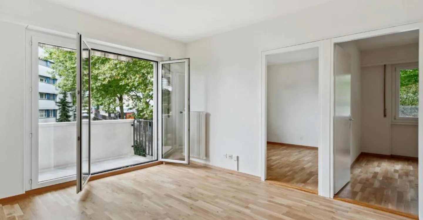 Appartement Charmant Près de Pontaise - Photo 5 sur 5