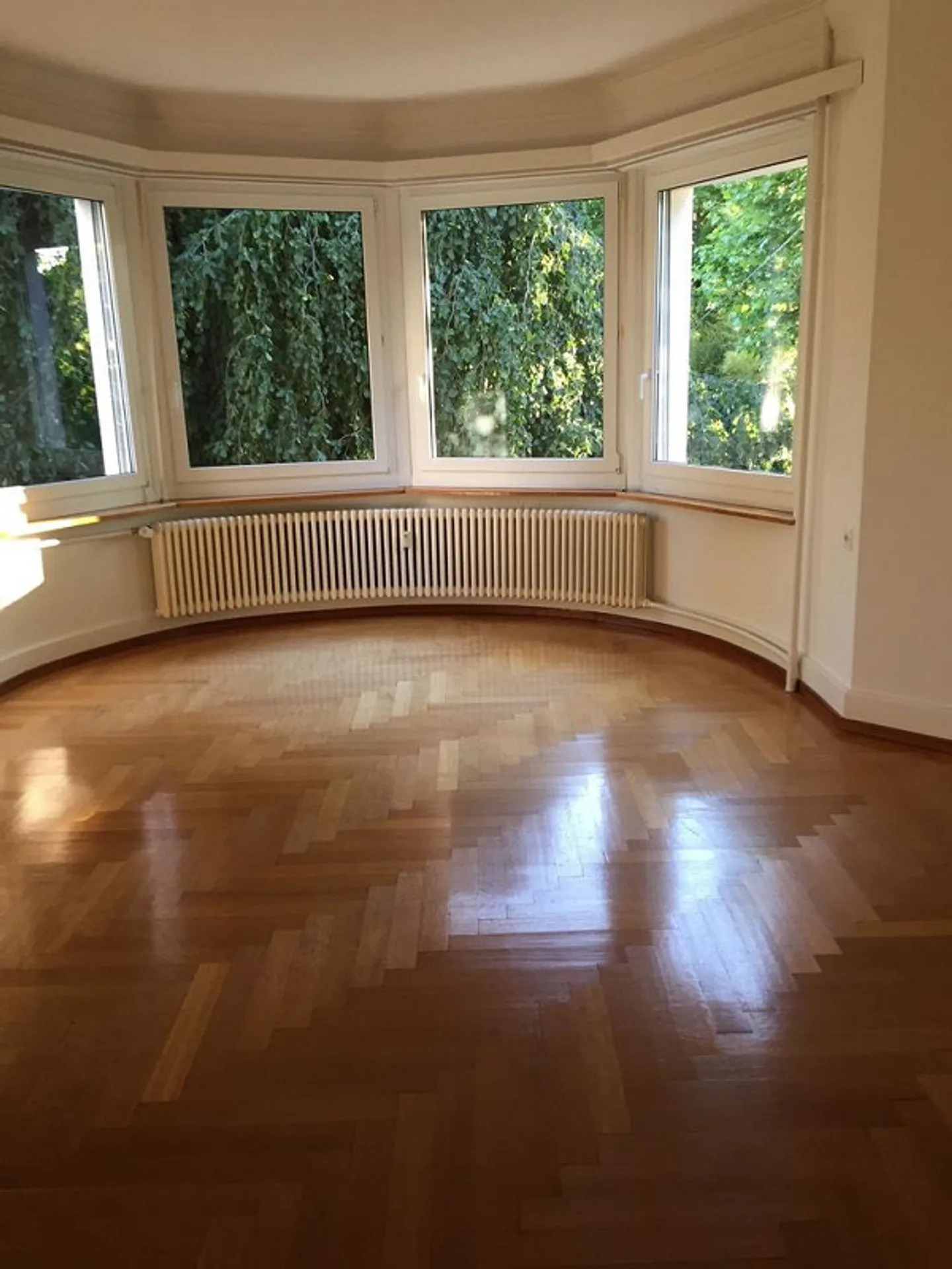 4-room apartment in the Neubad district - Photo 1 of 12