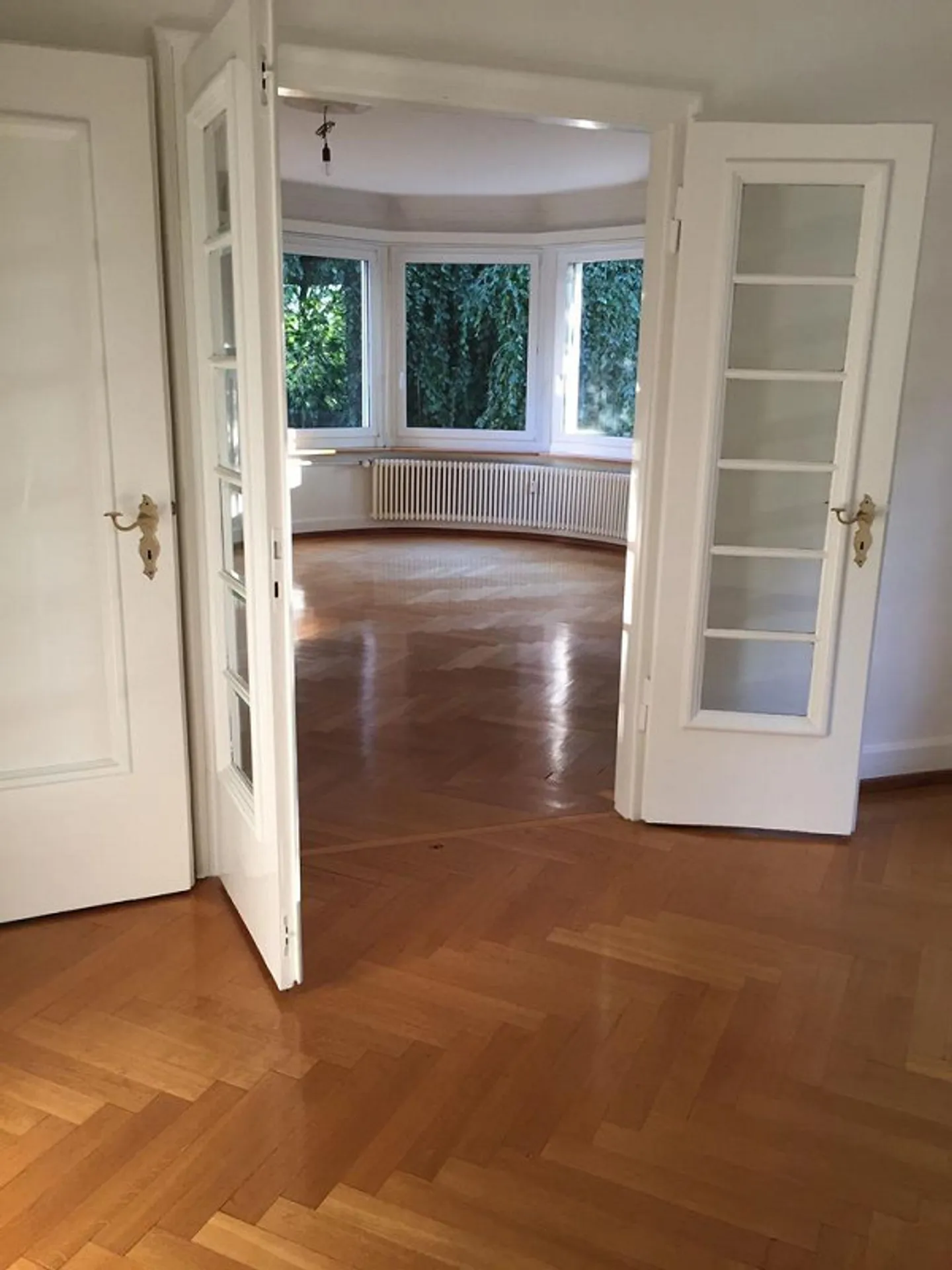 4-room apartment in the Neubad district - Photo 2 of 12