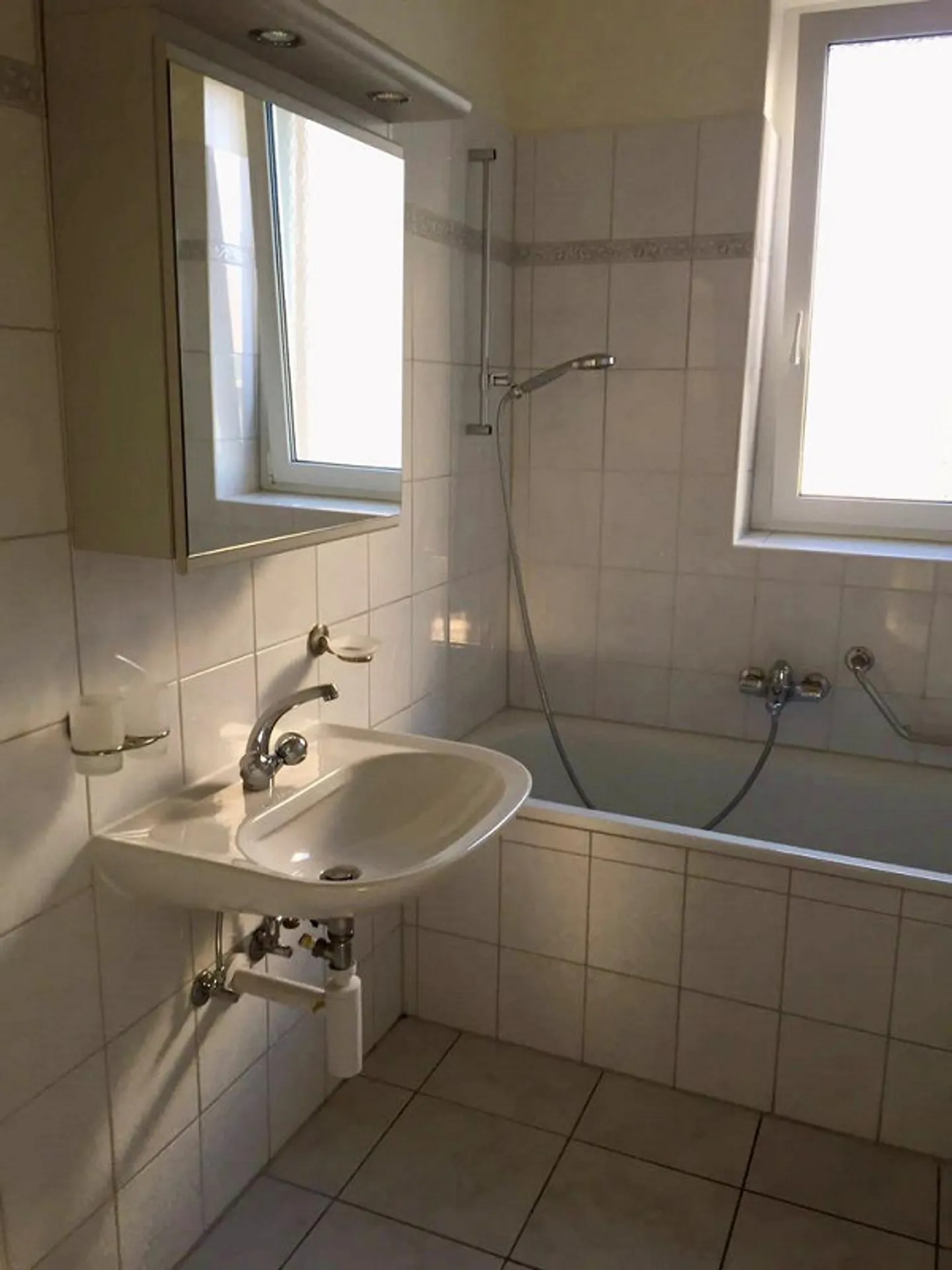 4-room apartment in the Neubad district - Photo 5 of 12