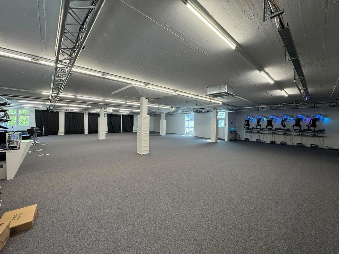 Espace commercial polyvalent à Dierikon - Photo 4 sur 9