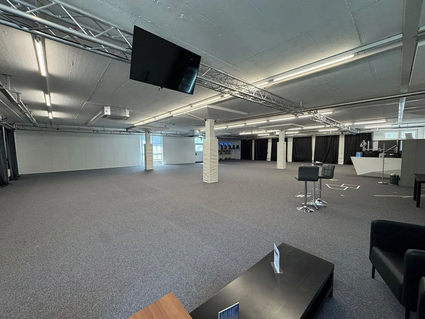 Espace commercial polyvalent à Dierikon - Photo 7 sur 9